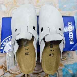 Women's White Suede Birkenstock Boston Shoes - Narrow Fit